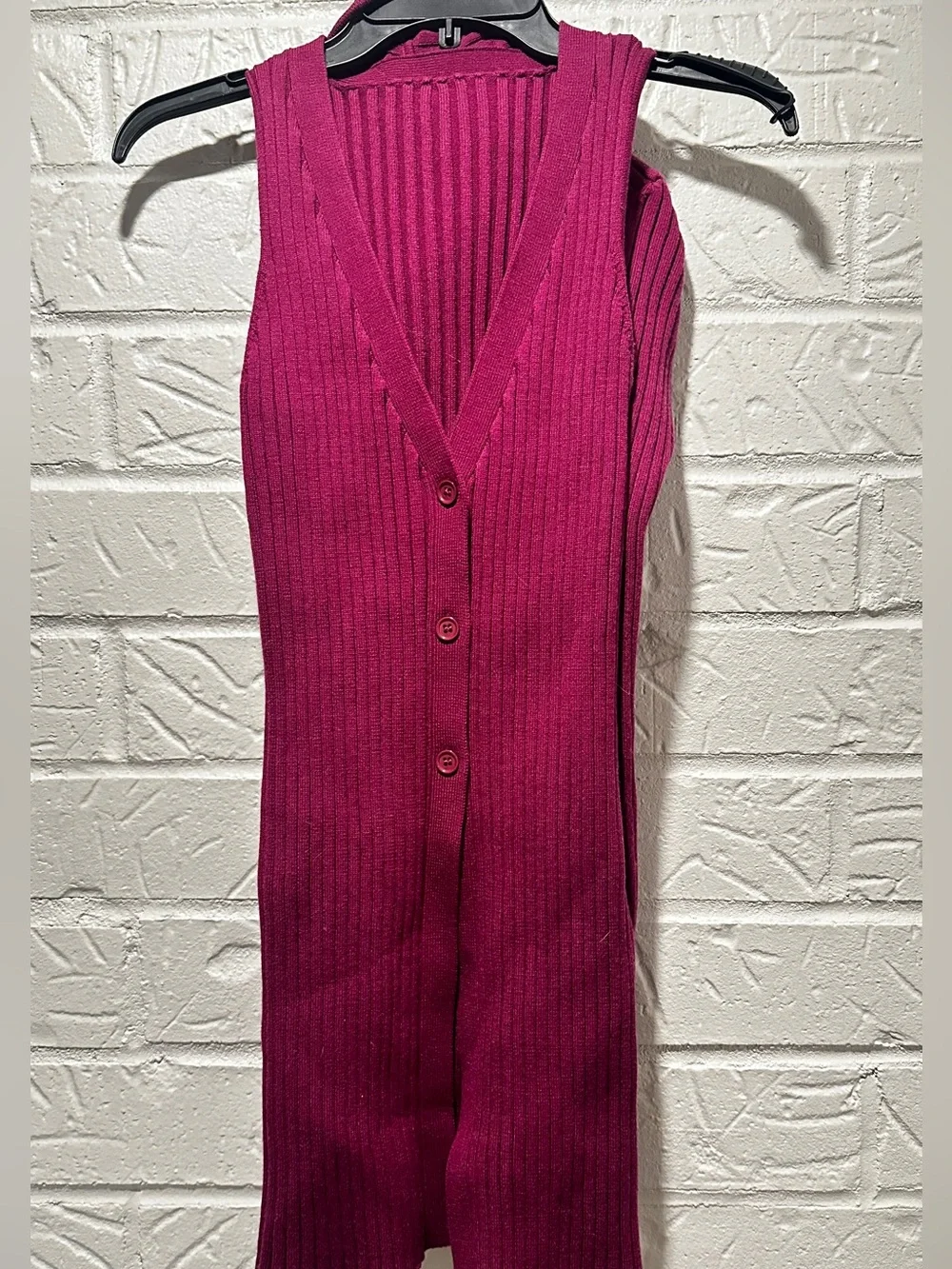 New Ronny Kobo Garner Knit Top in Fuchsia Size Medium